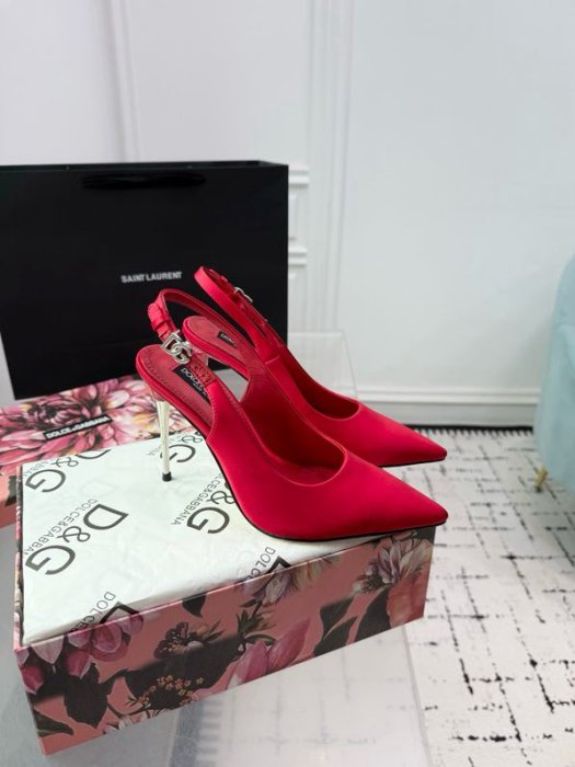 Sandals on high heel фото 8