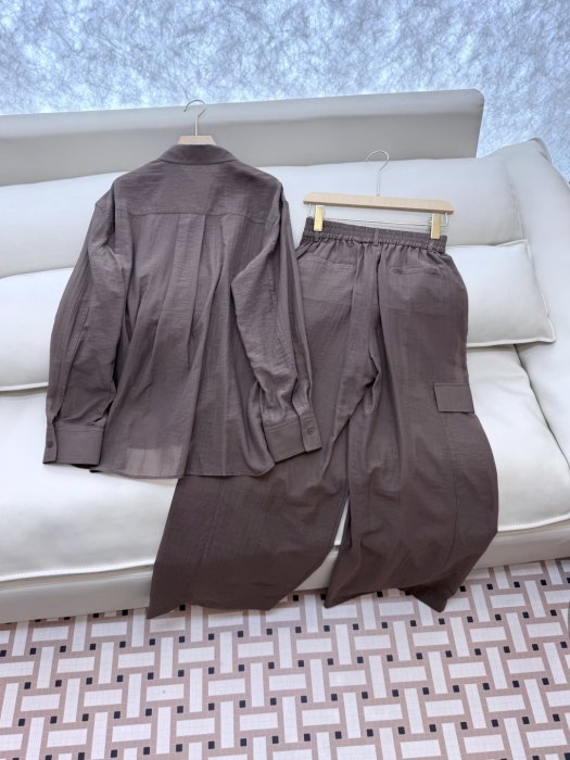 Костюм женский фото 4