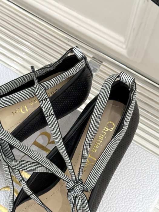 Туфли женские фото 8