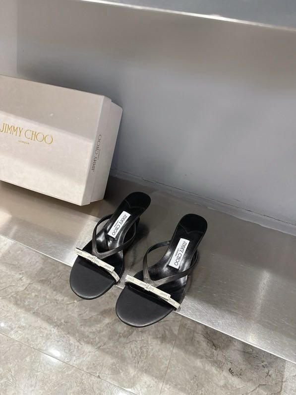 Босоножки фото 2