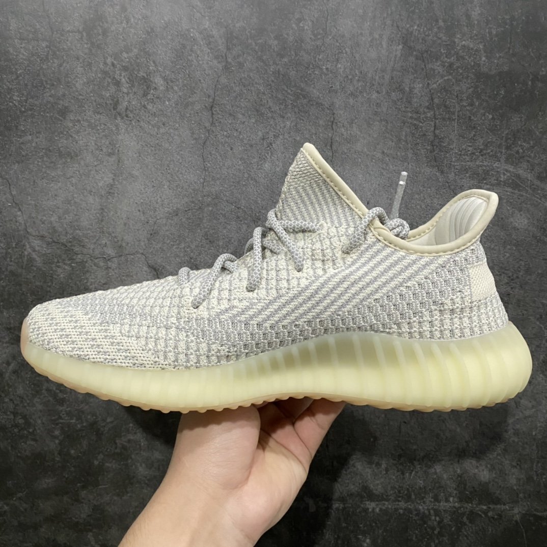 Кроссовки Yeezy 350 V2 FU9161 фото 2