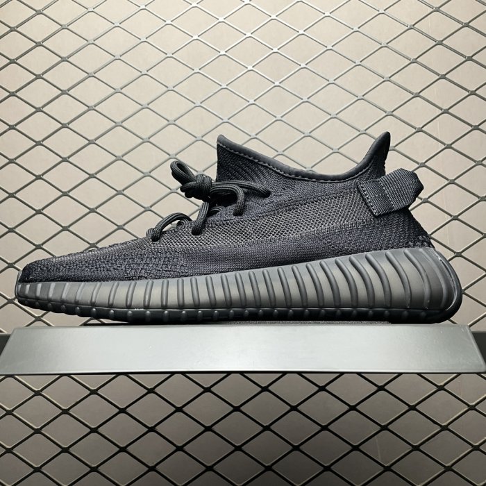 Кроссовки Yeezy Boost 350V2