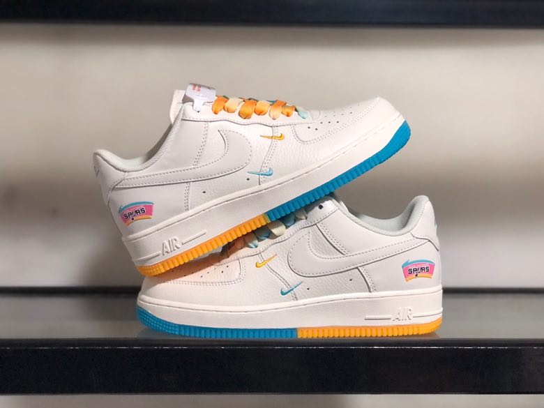 Кроссовки  Air Force 1 07 Low Blue Yellow Limited фото 9