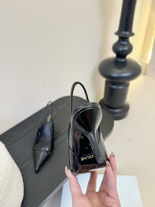 Босоножки фото 6