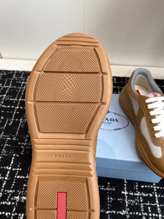 Кроссовки фото 9