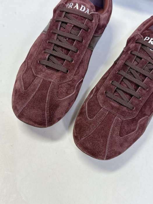 Кроссовки фото 4