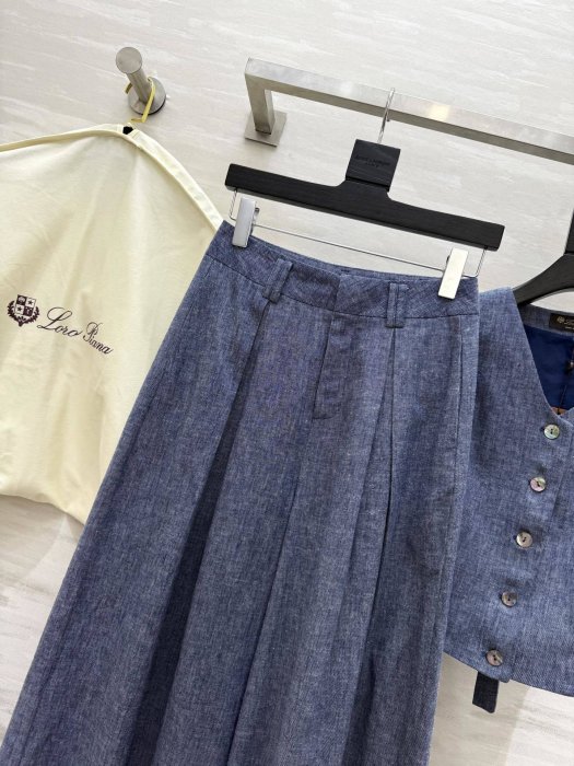 Костюм женский фото 7