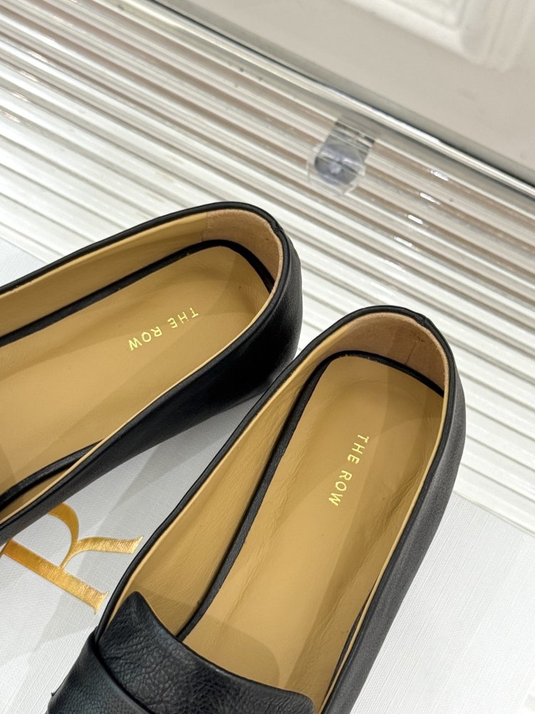 Туфли женские фото 8