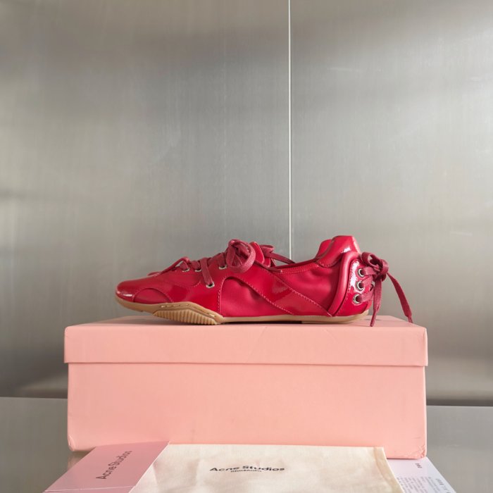 Кроссовки фото 5