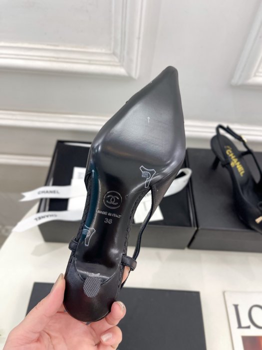 Босоножки фото 9