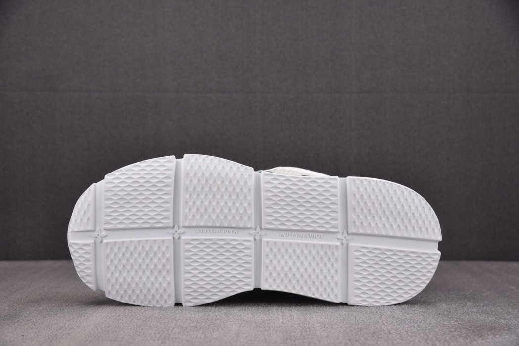 Кроссовки LOUIS VUITTON 2025 Classic White Green фото 4