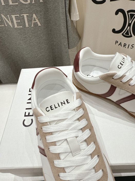 Кроссовки фото 6