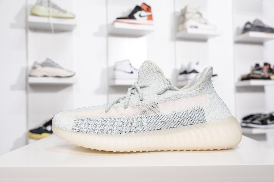 Кроссовки Yeezy Boost 350 V2 Cloud White FW5317