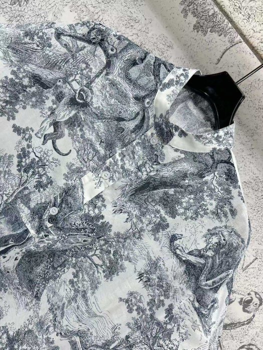 Футболка женская фото 2