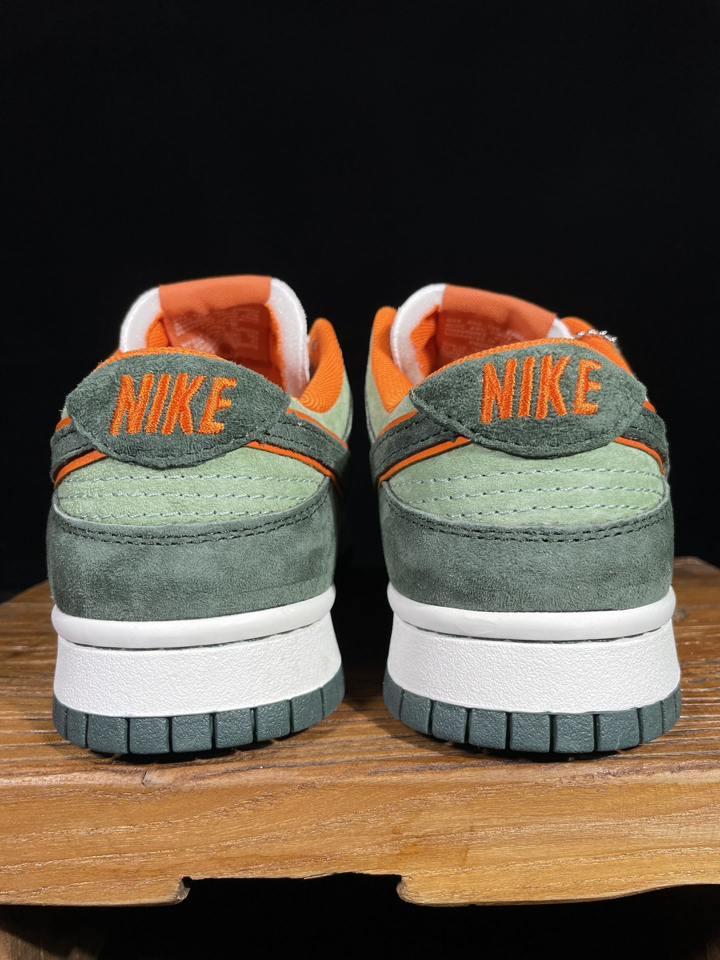 Sneakers SB Dunk Low Steamboy OST фото 4