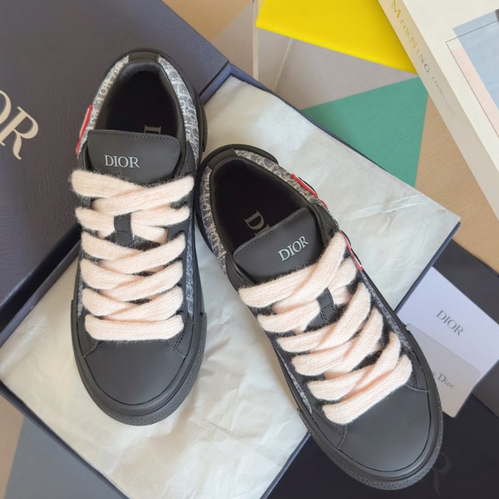 Кроссовки Dior B33