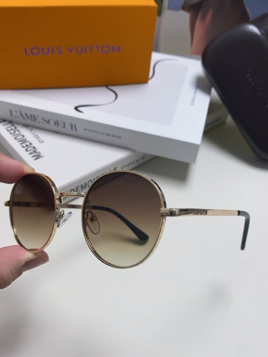 Очки солнцезащитные фото 6