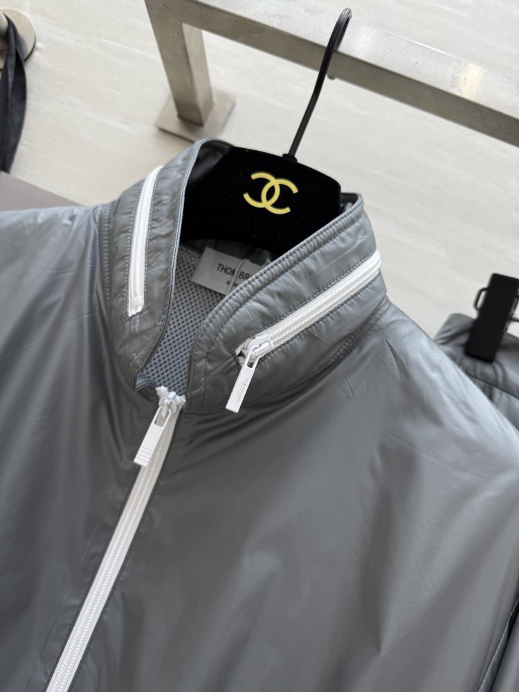 Костюм жіночий фото 4