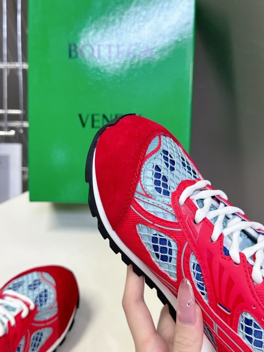 Кроссовки фото 8