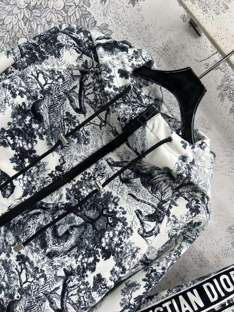 Costume female Rue's Animal Jungle фото 2