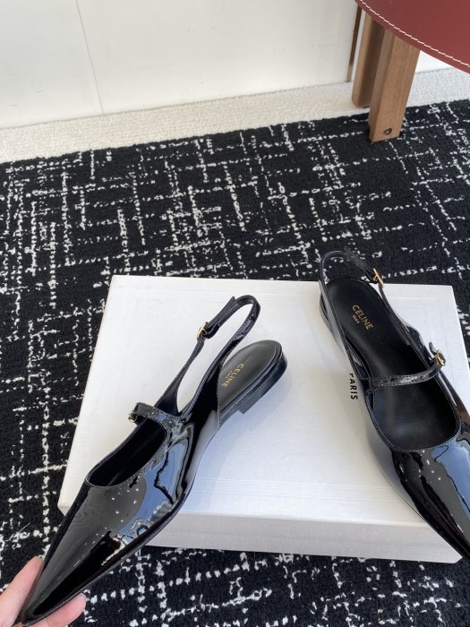 Босоножки фото 7