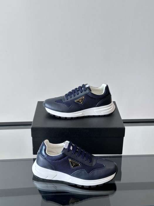 Кросівки чоловічі фото 4