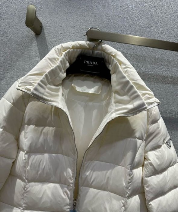 Down jacket фото 5