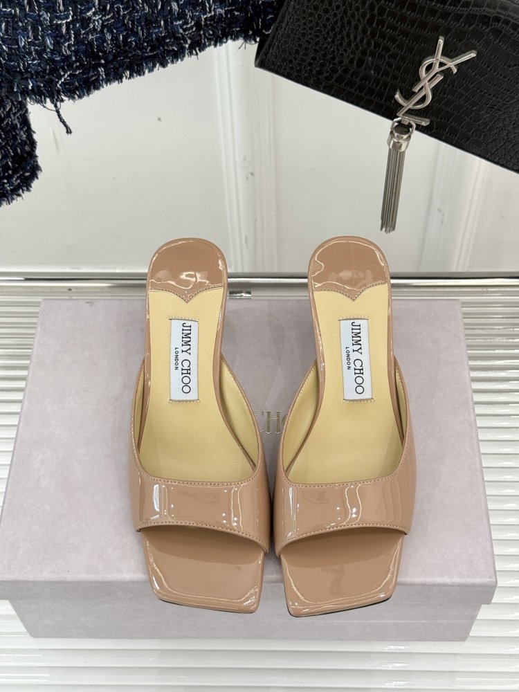 Босоножки фото 4