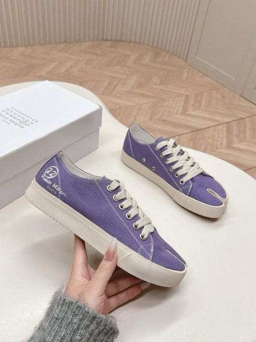 Кеди жіночі з роздвоєним носком фото 3