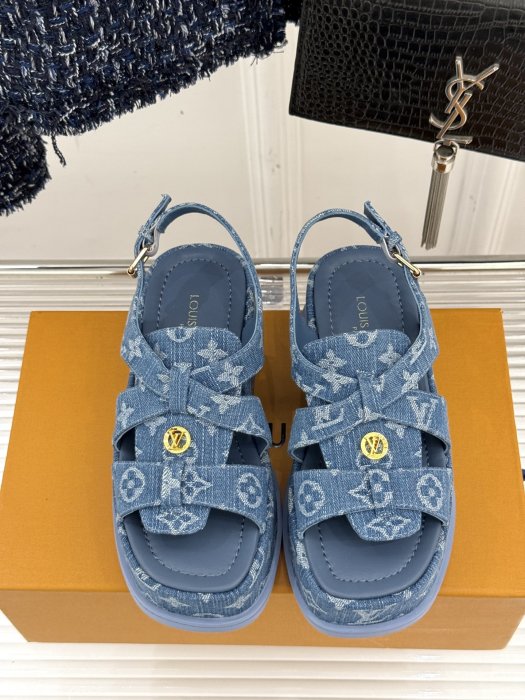 Сандалии женские фото 4