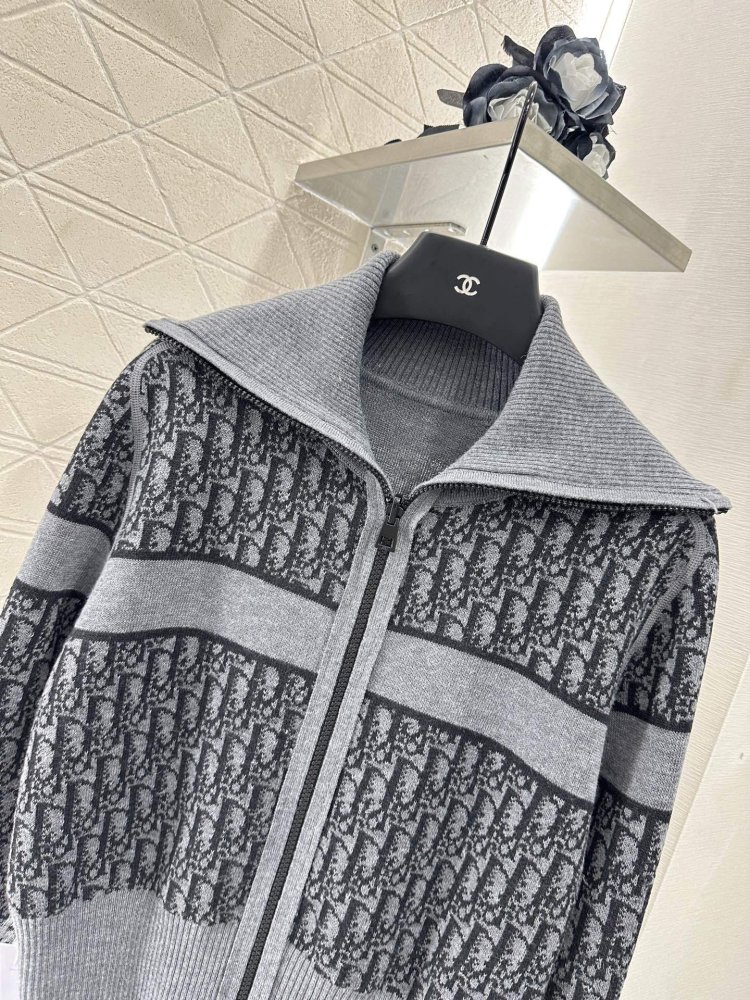 Кофта жіноча фото 3