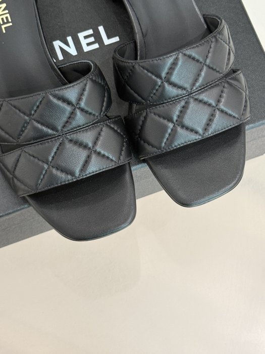 Босоножки фото 7