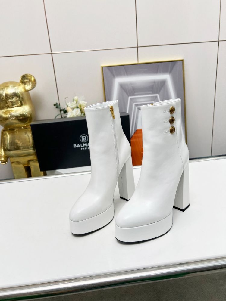 Ankle boots women's