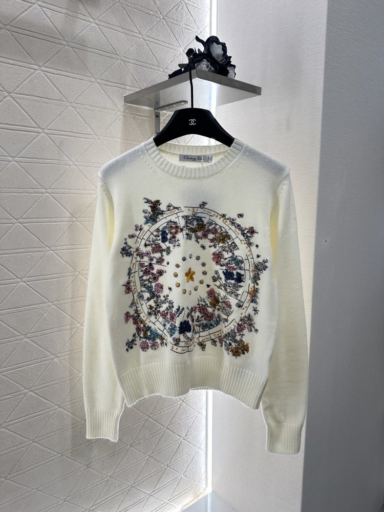 Кофта жіноча