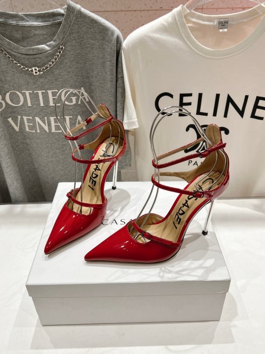 Взуття фото 3