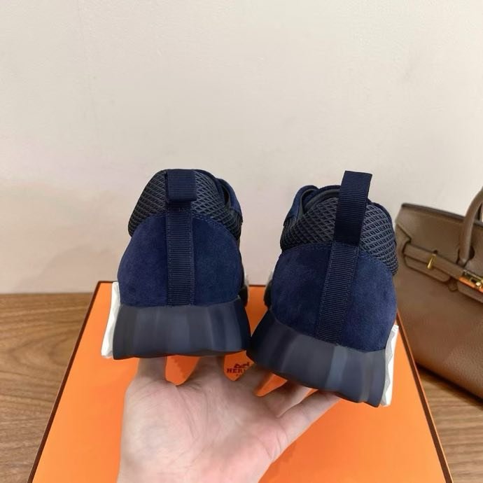 Кроссовки фото 4