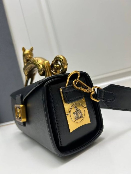 Сумка LANVIN Pencil Cat 27 см кожаная фото 5