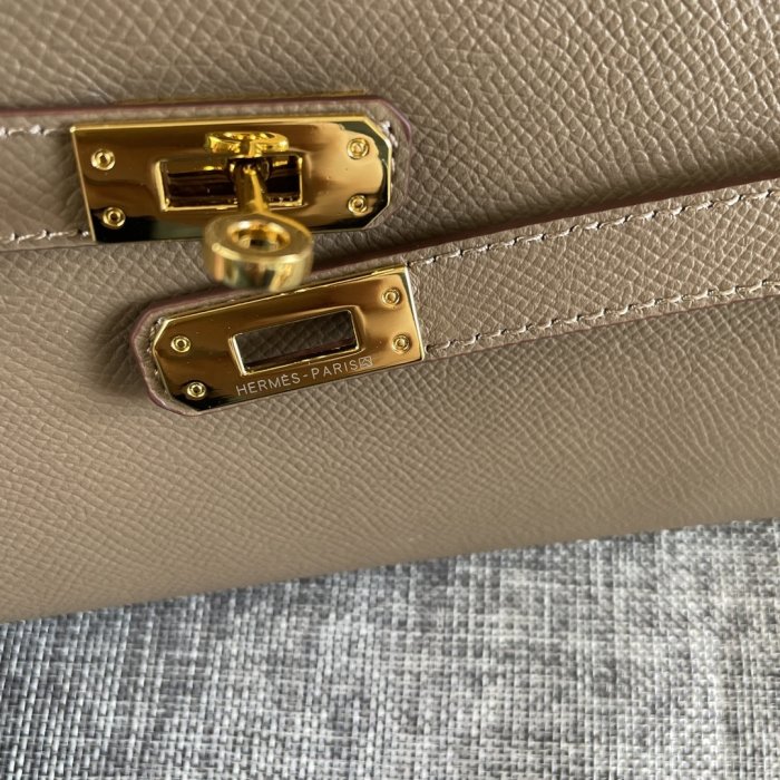 Сумка через плечо Kelly кожаная женская 22 см фото 4