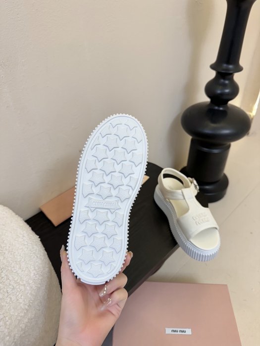 Sandals women's фото 6