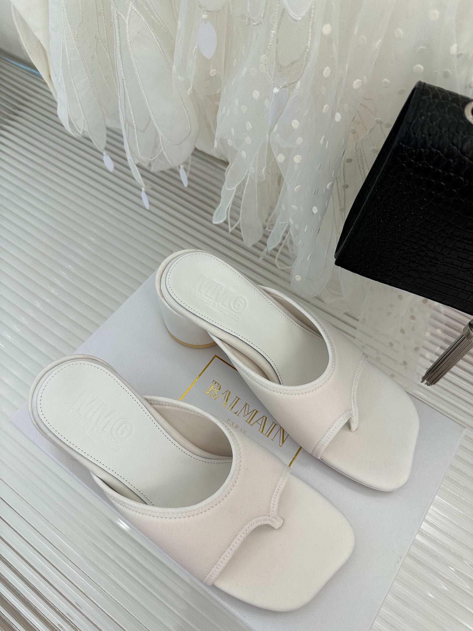 Sandals white фото 3