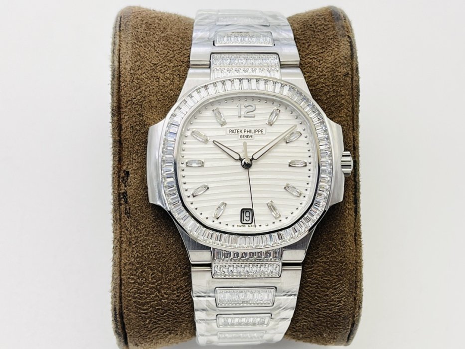 Часы наручные 35 мм Patek Philippe 7014 Nautilus Limited Edition