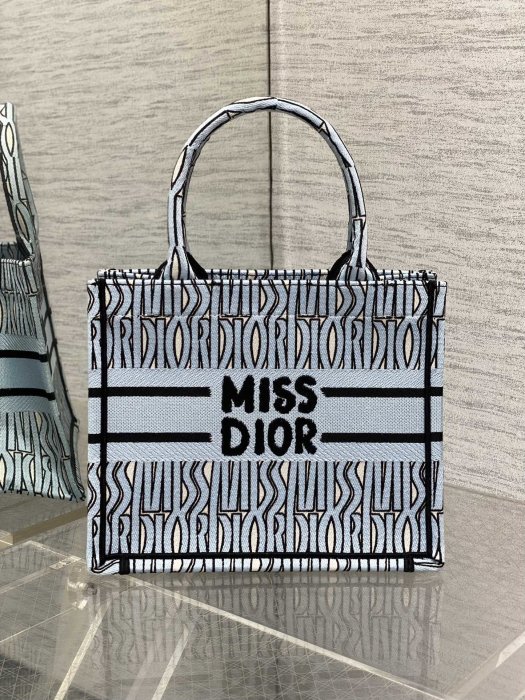 Сумка жіноча Tote Miss Dior 26 см фото 4