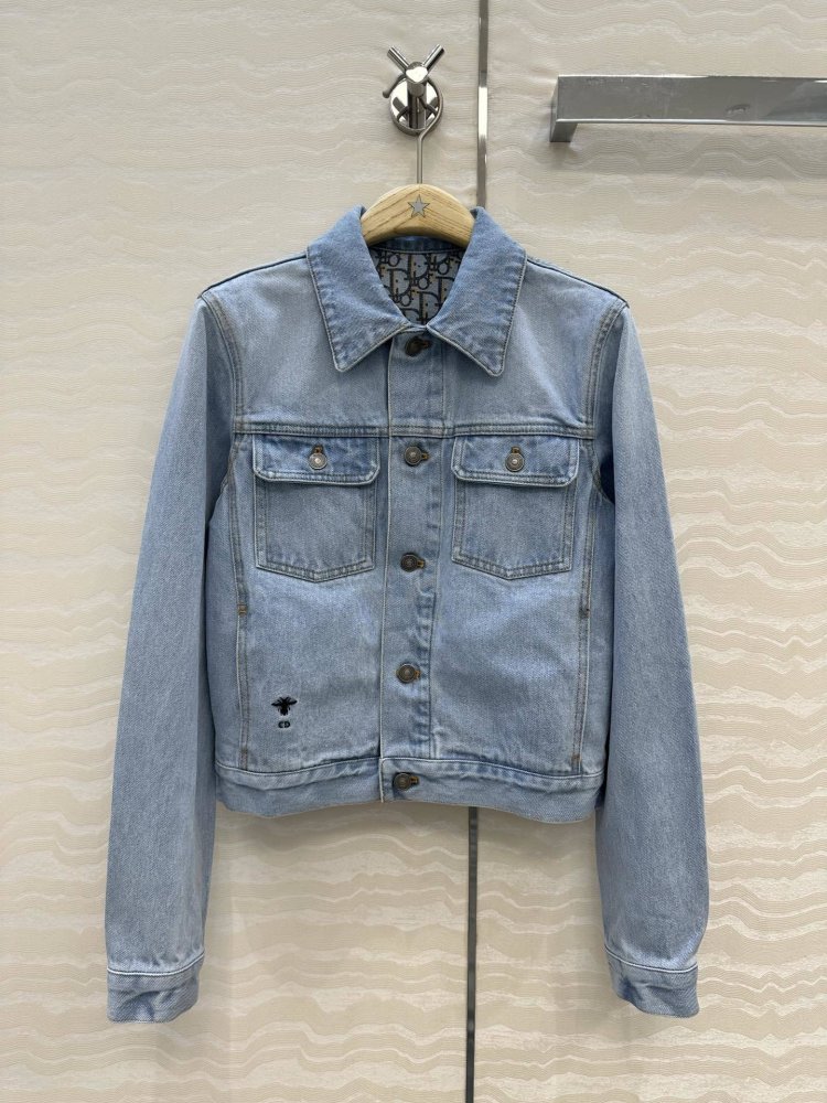 Куртка джинсова жіноча