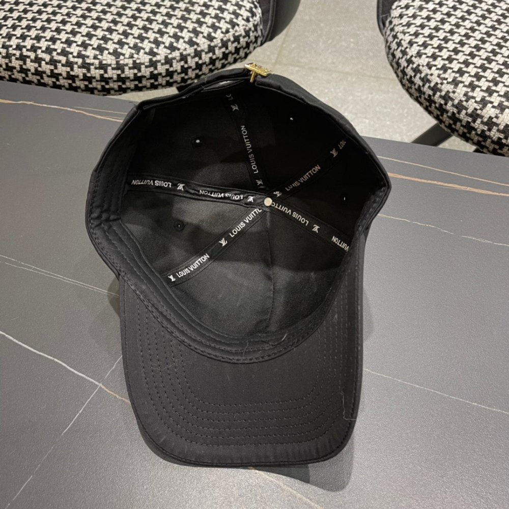 Кепка фото 9