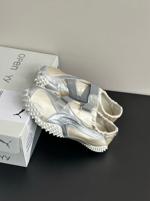 Sneakers Puma Mostro фото 8