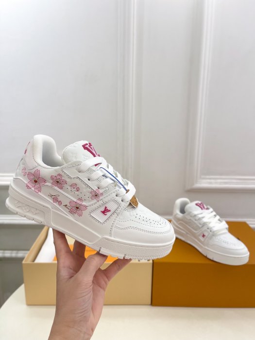Sneakers фото 4
