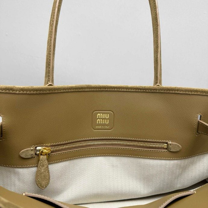 A bag leather women's 45 cm фото 9