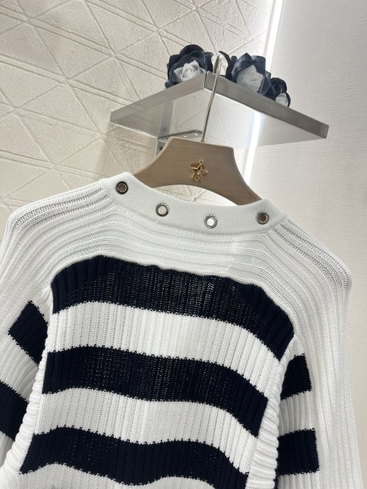 Кофта жіноча фото 3