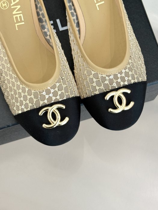 Босоножки фото 7