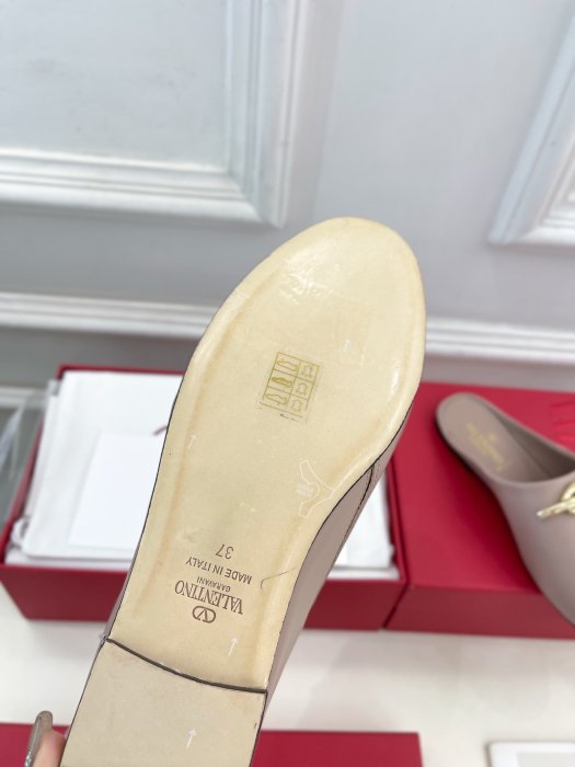 Туфли женские Valentino Garavani фото 9